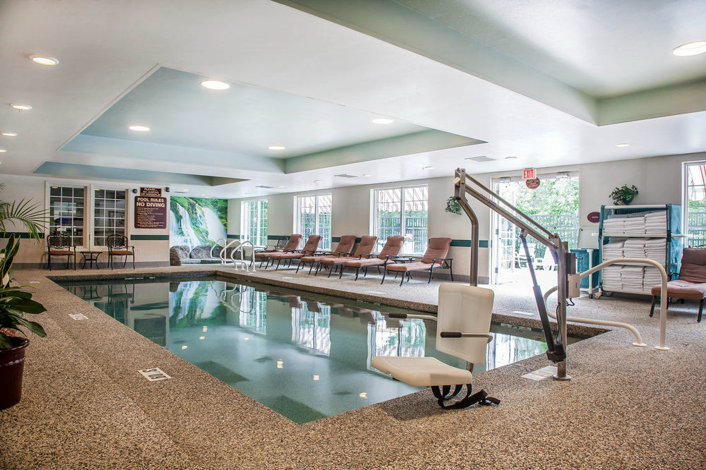 Comfort Inn & Suites Sturbridge-Brimfield Exterior foto